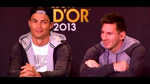 Messi nói gì khiến Ronaldo bật cười?